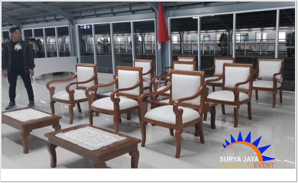 Rental Kursi Vip Siap Pakai Bersih Terawat