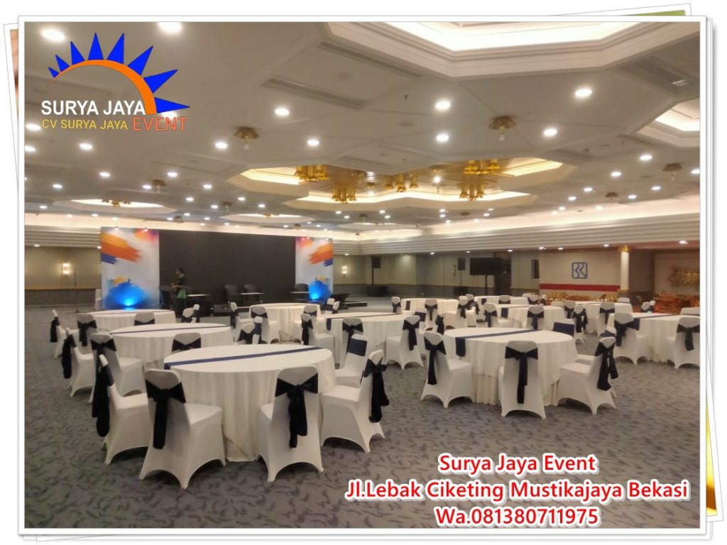 Rental Meja Bulat Plus Cover Bermacam Pilihan Warna