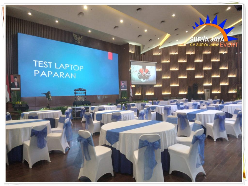Rental Meja Bulat Plus Cover Bermacam Pilihan Warna