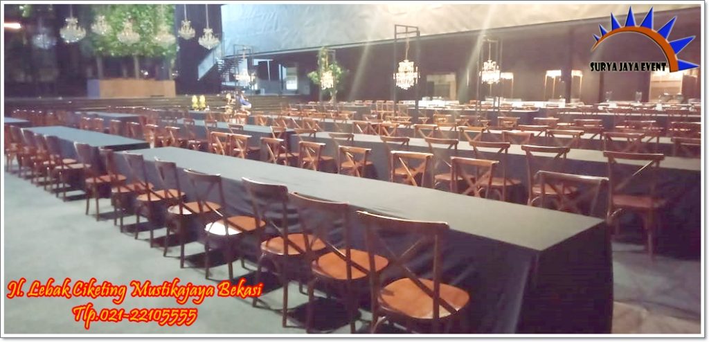 Tempat Sewa Kursi Kayu Crossback Pilihan Terbaik Di Bekasi