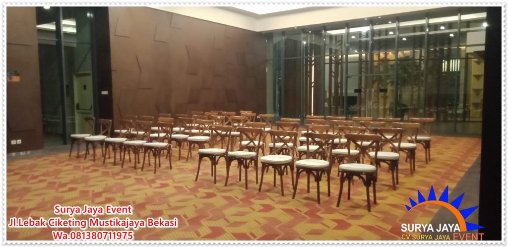 Sewa Kursi Crossback Harga Murah Kualitas Terbaik