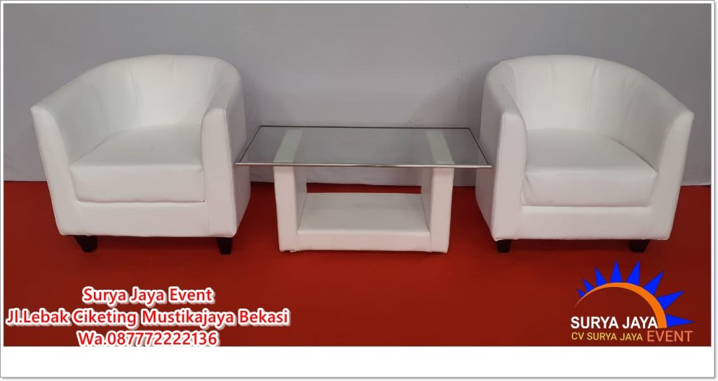 Sewa Sofa Oval Putih Bersih Terawat Siap Pakai