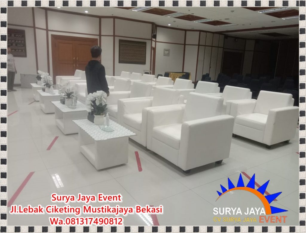 Sewa Sofa Putih Single Dan Double