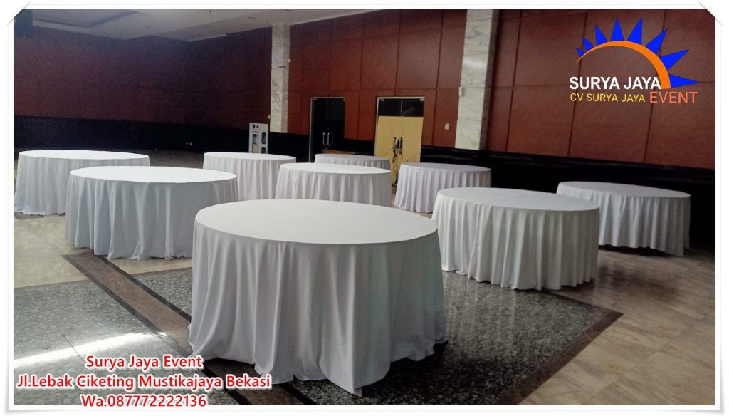 Sewa Meja Bulat Taplak Putih Tebar
