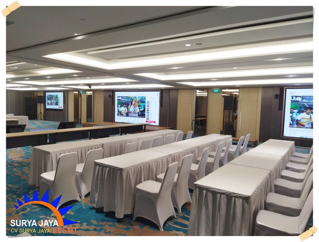 Harga Sewa Meja Kotak Untuk Meeting