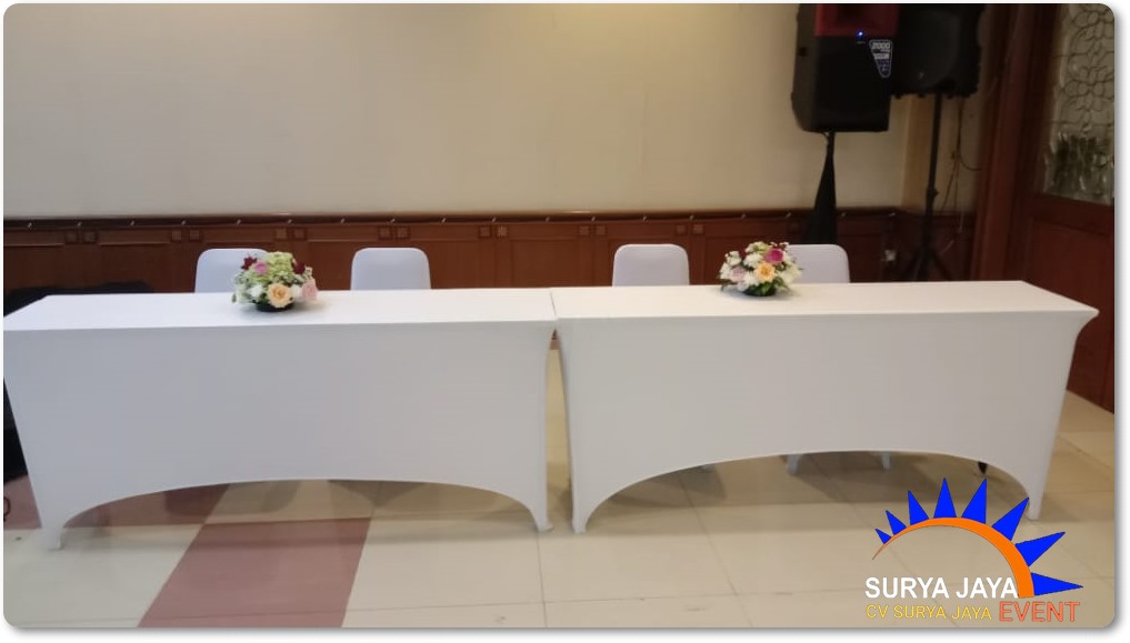 Sewa meja Panjang Ibm Cover Ketat Putih Kualitas Standar Hotel