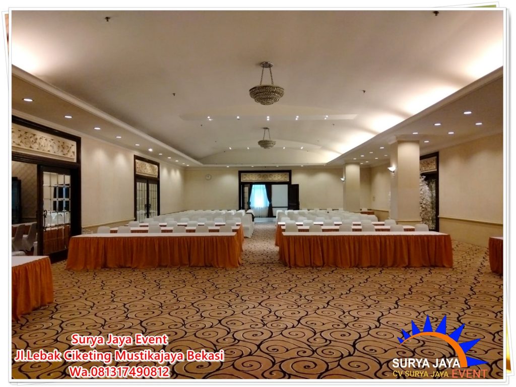 Harga Sewa Meja Panjang Murah Di Bekasi