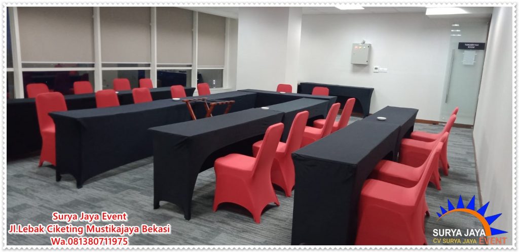 Rental Meja Persegi Panjang Ibm Plus Cover