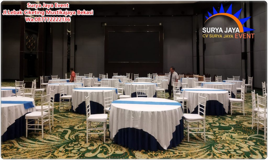 Tempat Persewaan Meja Bundar Dan Kursi Tiffany Untuk Acara