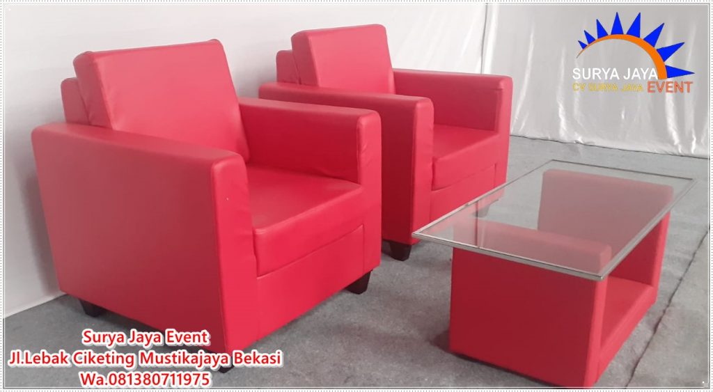 Sewa Sofa Merah