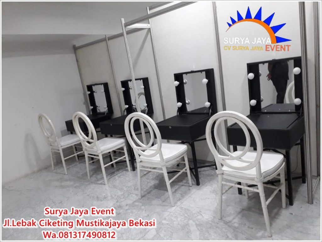 Sewa Meja Rias Harga Bersaing Kualitas Bagus