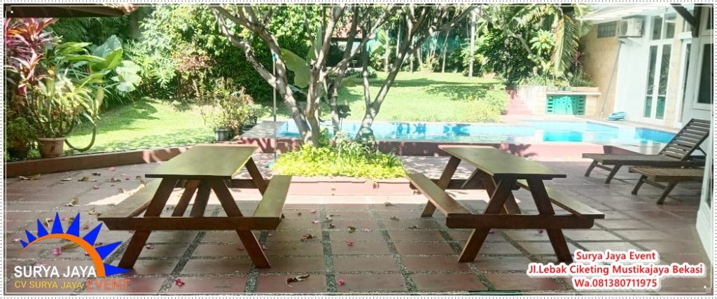 Sewa Meja Taman 2 in 1 Harga Bersaing
