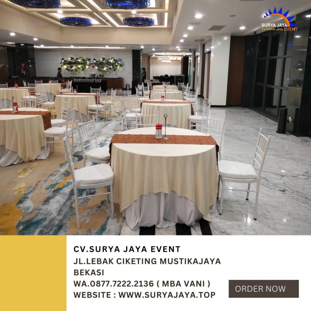 Sewa Kursi Kayu VIP Type Tiffany Putih Jakarta