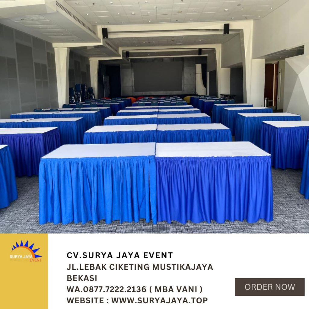 Sewa Meja Kotak Taplak Putih Skirting Biru Jakarta