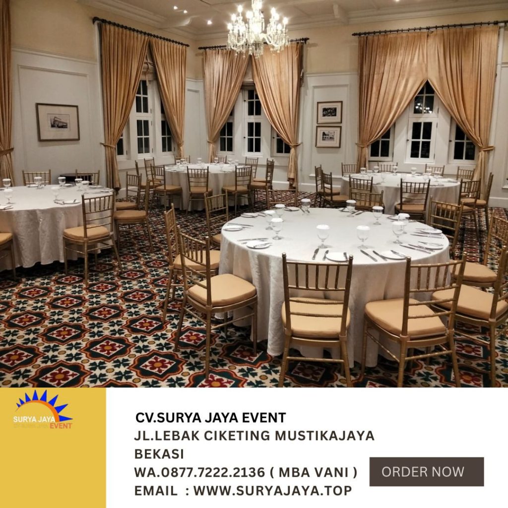 Sewa KURSI TIFFANY GOLD Dan ROUND TABLE TAPLAK PUTIH EVENT Hermitage Hotel JAKPUS