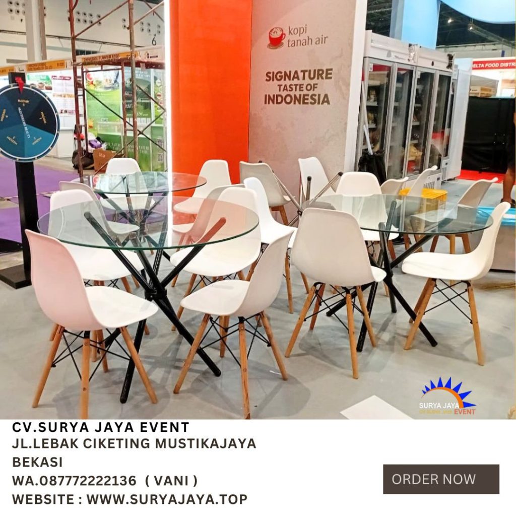 Sewa Sofa Double Putih,Puff,Kursi Scramble Putih Jakarta
