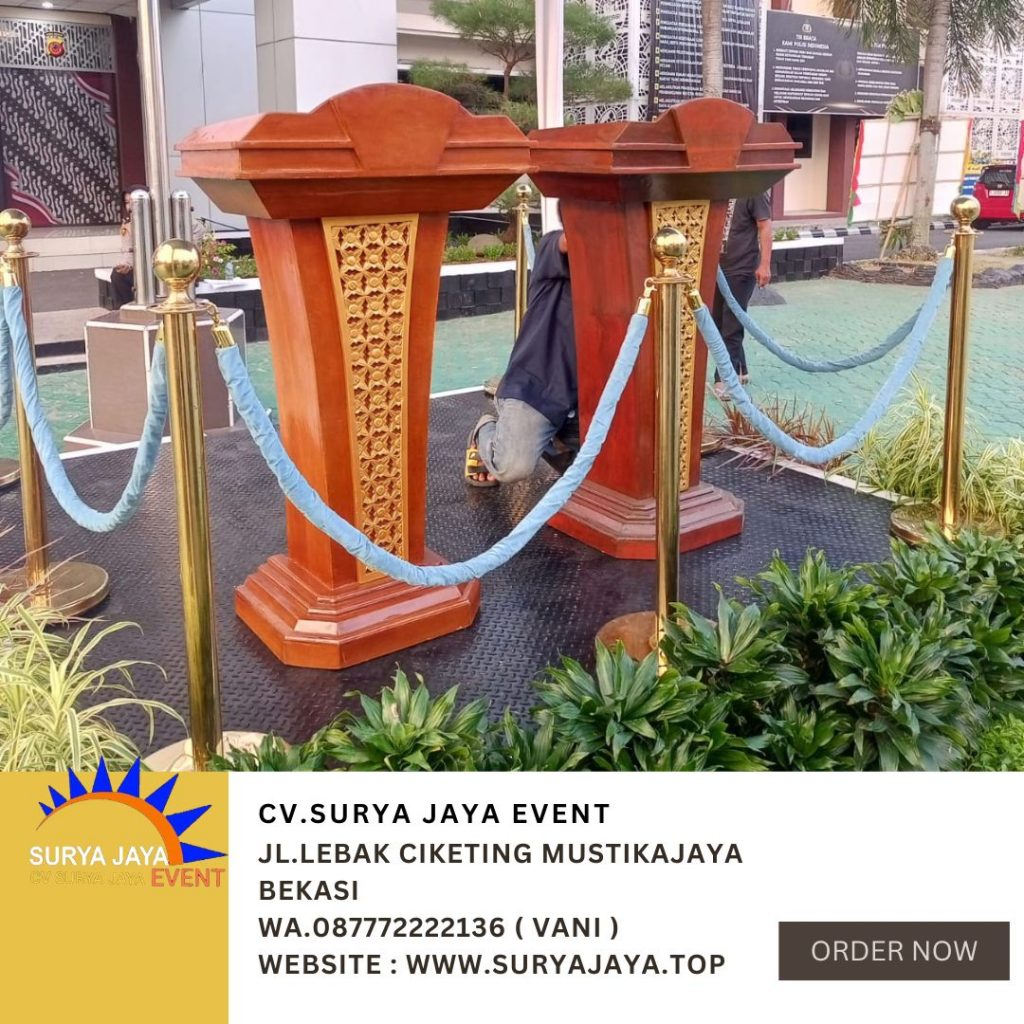 Sewa Tiang Pembatas Antrian VIP Tali Bludru Biru Karawang